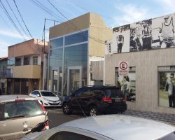 Prédio Comercial Fama - Alugado